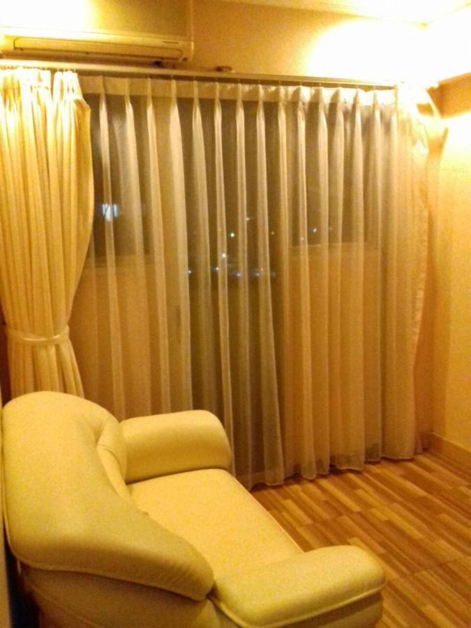 Tulus Rent Apartment Jakarta Exterior photo